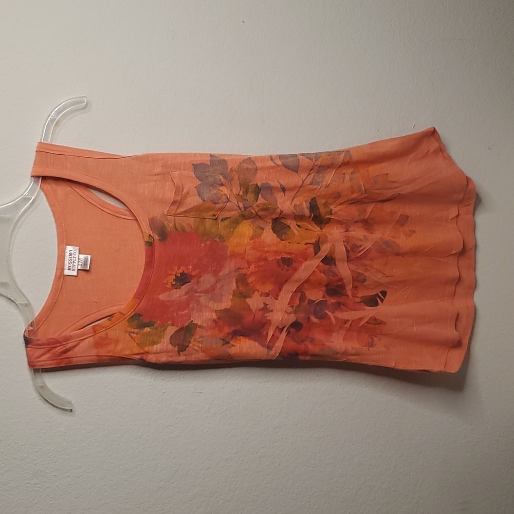 Mossimo Coral Floral Tank with Pocket Size M